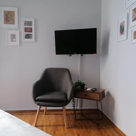 Minimal Studio Varnava Square - Kallimarmaro Area Atina Dış mekan fotoğraf