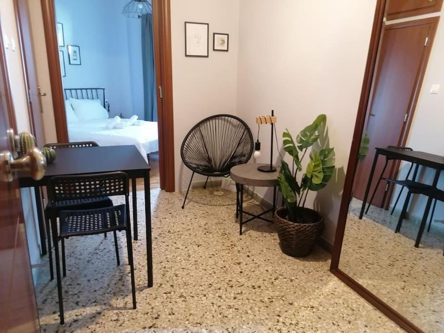 Minimal Studio Varnava Square - Kallimarmaro Area Atina Dış mekan fotoğraf